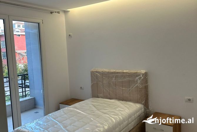 Shtepi me qera 1+1 ne Tirane - 550 Euro