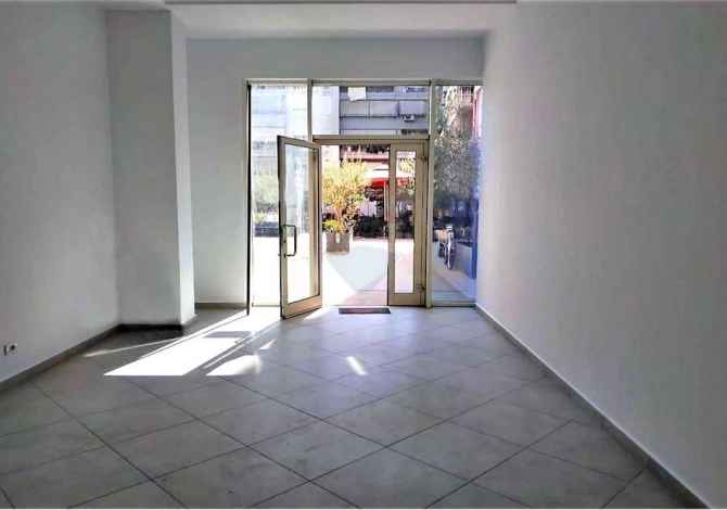Ambient biznesi ne shitje 1+1 ne Tirane - 45,000 Euro