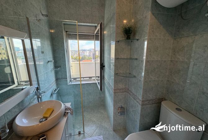 Shtepi me qera Apartament ne Tirane, 2+1, Mobilimi E mobiluar, Pagesa 750  Euro.