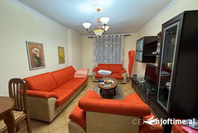 Shtepi me qera 1+1 ne Tirane - 400 Euro