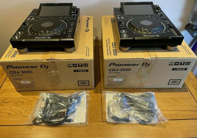 Computers and Electronics  in Tirana - 1,000 Euro