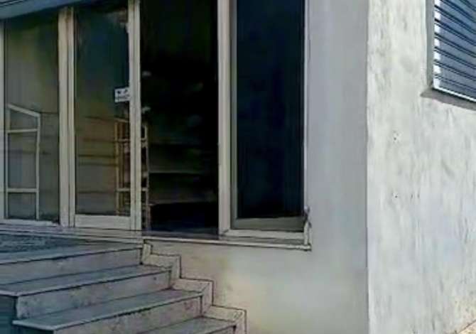 Ambjent biznesi me qera 1+1 ne Vlore - 200 Euro