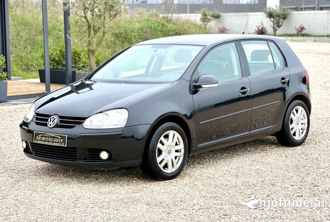 Makina ne shitje ne Durres - 4,300 Euro