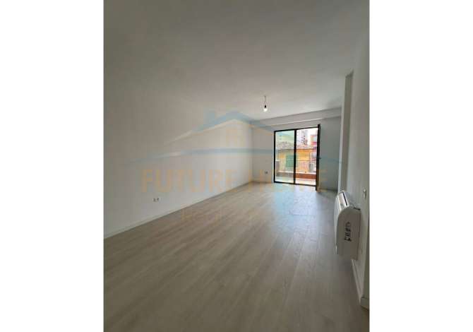 Shtepi me qera 2+1 ne Tirane - 650 Euro