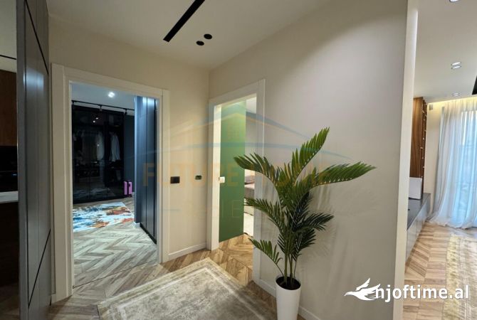 Shtepi ne shitje 2+1 ne Tirane - 205,000 Euro
