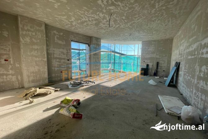 Shtepi ne shitje 2+1 ne Tirane - 300,000 Euro