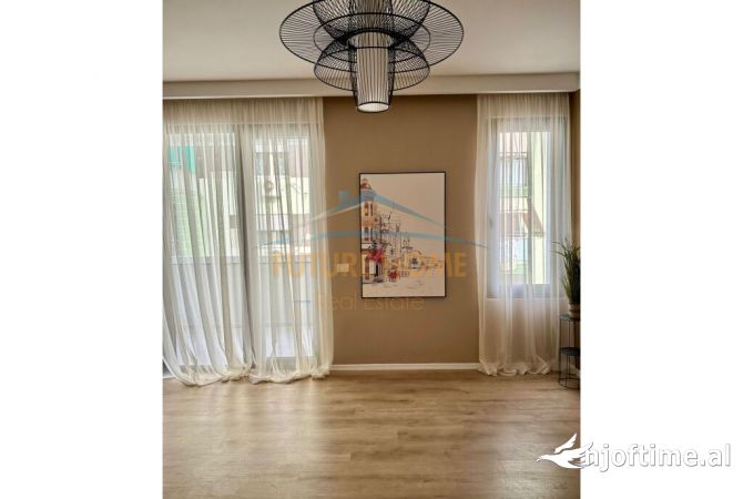 Shtepi ne shitje 2+1 ne Tirane - 230,000 Euro
