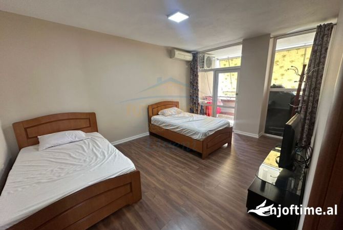 Shtepi ne shitje 3+1 ne Tirane - 300,000 Euro