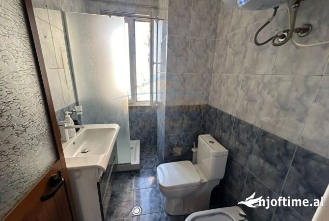 Shtepi ne shitje 3+1 ne Tirane - 300,000 Euro