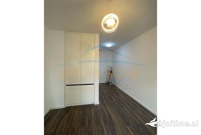 Shtepi me qera 2+1 ne Tirane - 550 Euro