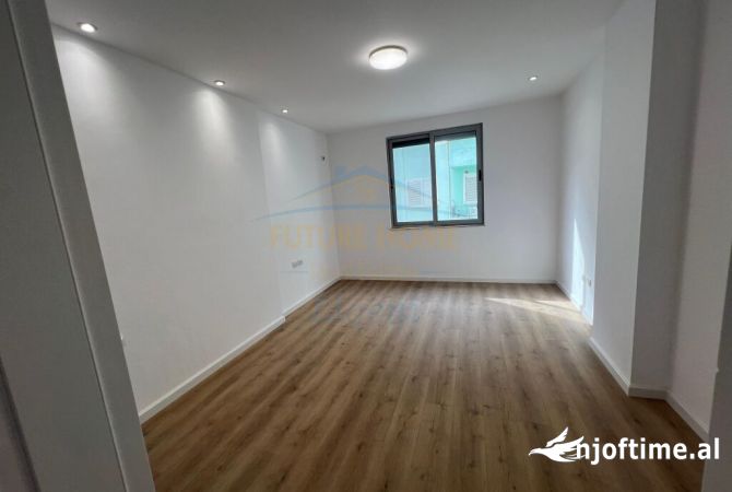 Shtepi ne shitje 2+1 ne Tirane - 170,000 Euro