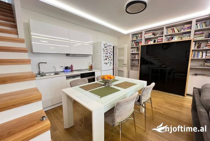 Shtepi ne shitje 3+1 ne Tirane - 290,000 Euro