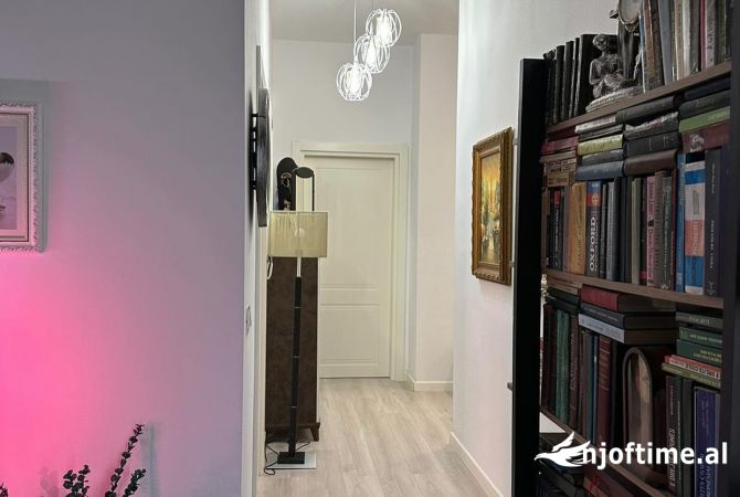 Shtepi ne shitje 2+1 ne Tirane - 180,000 Euro