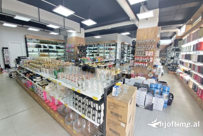 Ambient biznesi ne shitje 1+1 ne Tirane - 1,600,000 Euro