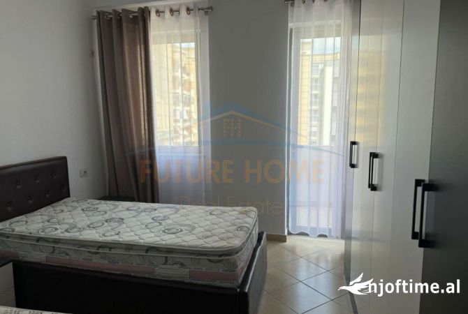 Shtepi me qera Apartament ne Tirane, 1+1, Mobilimi E mobiluar, Pagesa 400  Euro.