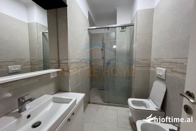 Shtepi me qera Apartament ne Tirane, 2+1, Mobilimi E mobiluar, Pagesa 800  Euro.
