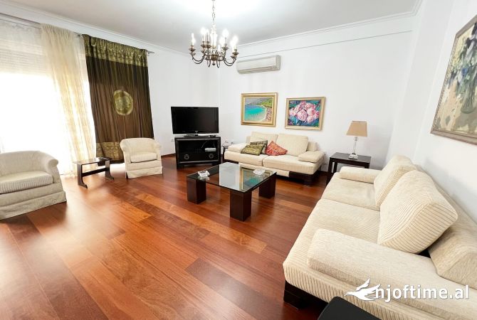 Casa in affitto 2+1 a Tirana - 1,000 Euro