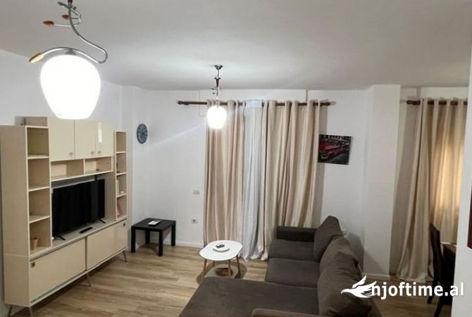Shtepi ne shitje 1+1 ne Tirane - 130,000 Euro
