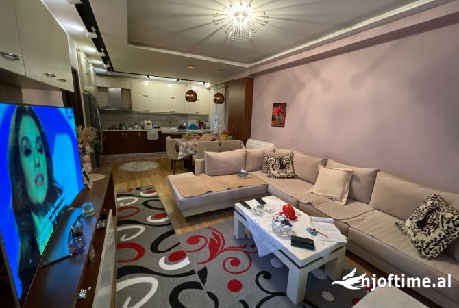 Shtepi ne shitje 2+1 ne Tirane - 225,000 Euro
