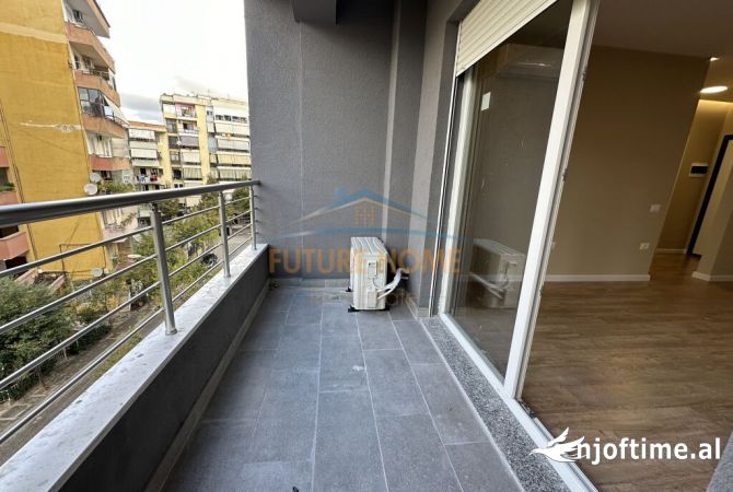 Shtepi me qera Apartament ne Tirane, 2+1, Mobilimi Bosh, pa mobiluar, Pagesa 600  Euro.