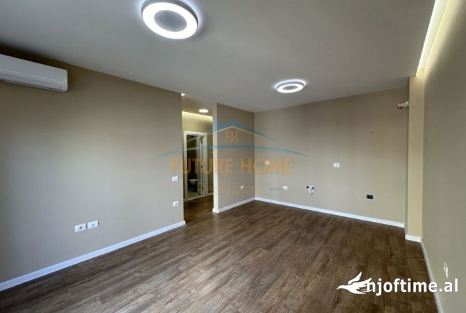 Shtepi me qera Apartament ne Tirane, 2+1, Mobilimi Bosh, pa mobiluar, Pagesa 600  Euro.