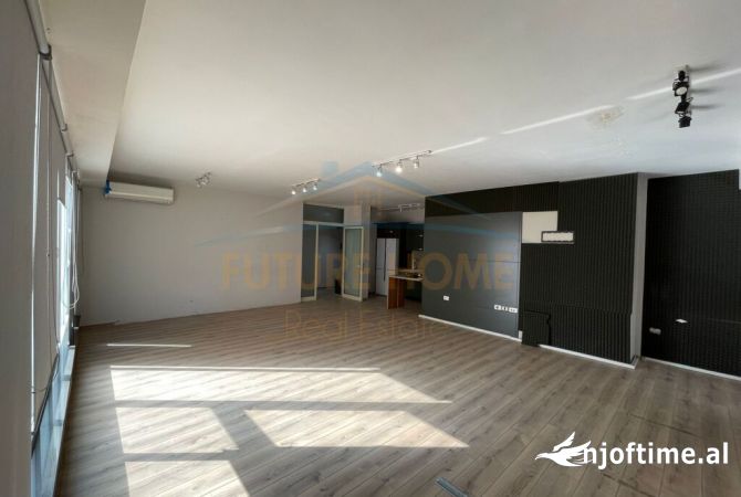Shtepi ne shitje Apartament ne Tirane, 2+1, Mobilimi Bosh, pa mobiluar, Pagesa 300,000  Euro.