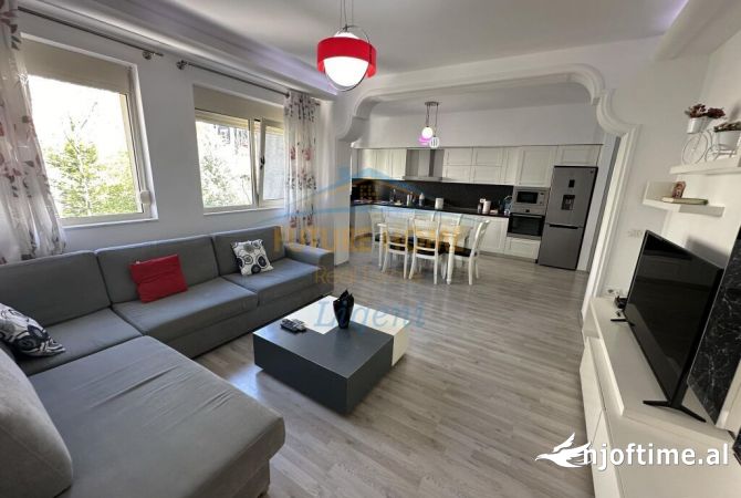 Shtepi ne shitje 2+1 ne Tirane - 185,000 Euro