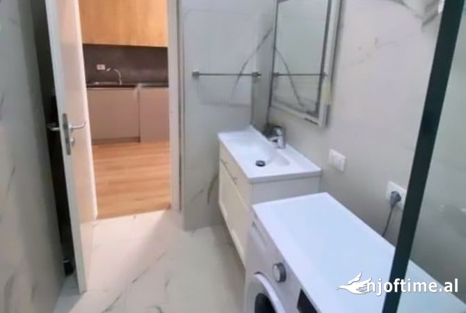 Shtepi ne shitje Apartament ne Tirane, 1+1, Mobilimi E mobiluar, Pagesa 138,000  Euro.