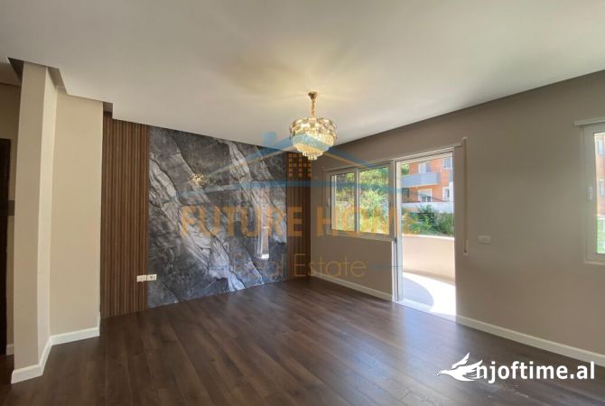 Shtepi ne shitje 2+1 ne Tirane - 210,000 Euro