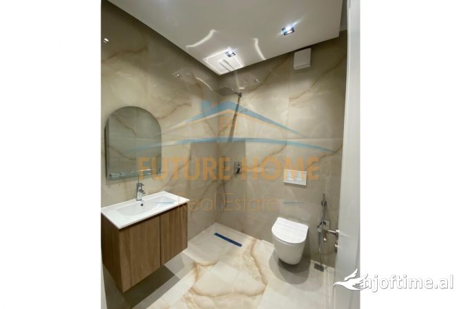 Shtepi ne shitje Apartament ne Tirane, 2+1, Mobilimi Bosh, pa mobiluar, Pagesa 210,000  Euro.