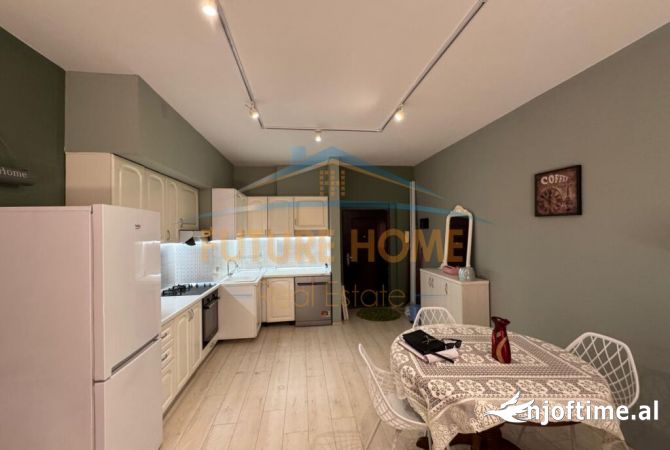 Shtepi me qera Apartament ne Tirane, 2+1, Mobilimi E mobiluar, Pagesa 750  Euro.