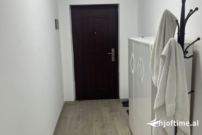 Shtepi me qera 2+1 ne Tirane - 550 Euro