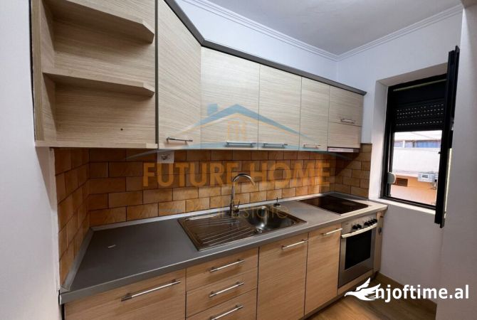 Shtepi me qera 1+1 ne Tirane - 650 Euro