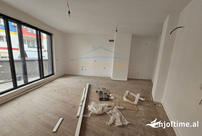 Shtepi ne shitje 2+1 ne Tirane - 260,000 Euro