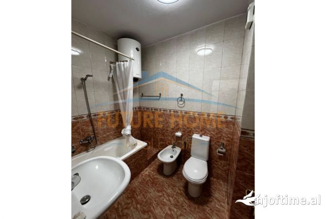 Shtepi me qera Apartament ne Tirane, 1+1, Mobilimi E mobiluar, Pagesa 650  Euro.