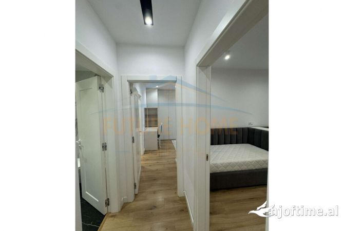 Shtepi me qera Apartament ne Tirane, 2+1, Mobilimi E mobiluar, Pagesa 900  Euro.