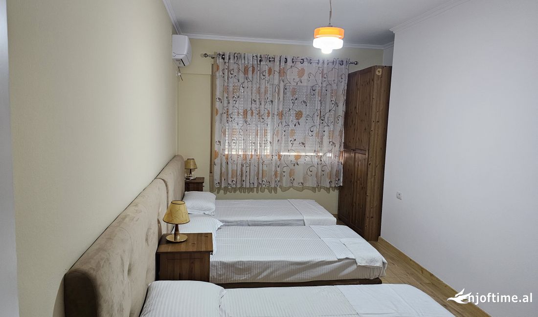 Shtepi ne shitje Apartament ne Tirane, 2+1, Mobilimi E mobiluar, Pagesa 190,000  Euro.