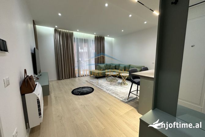Shtepi me qera Apartament ne Tirane, 2+1, Mobilimi E mobiluar, Pagesa 1,600  Euro.