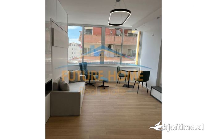 Shtepi ne shitje Apartament ne Tirane, Garsoniere, Mobilimi E mobiluar, Pagesa 84,000  Euro.