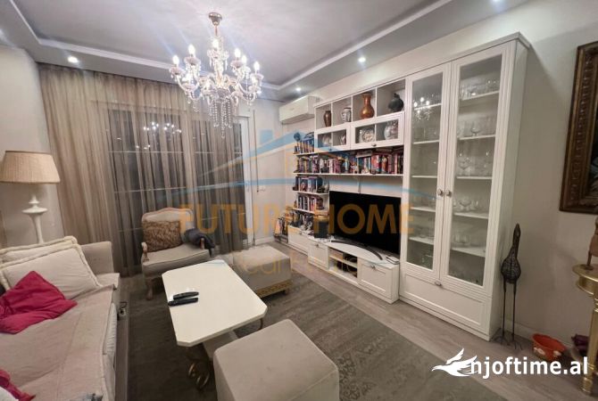 Shtepi ne shitje Apartament ne Tirane, 2+1, Mobilimi E mobiluar, Pagesa 155,000  Euro.