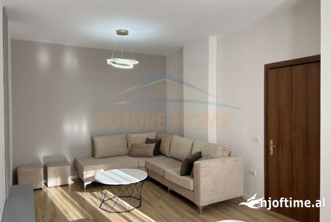 Shtepi ne shitje Apartament ne Tirane, 2+1, Mobilimi Bosh, pa mobiluar, Pagesa 118,000  Euro.