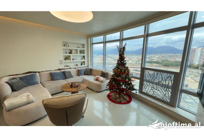 Shtepi ne shitje Apartament ne Tirane, 1+1, Mobilimi E mobiluar, Pagesa 150,000  Euro.