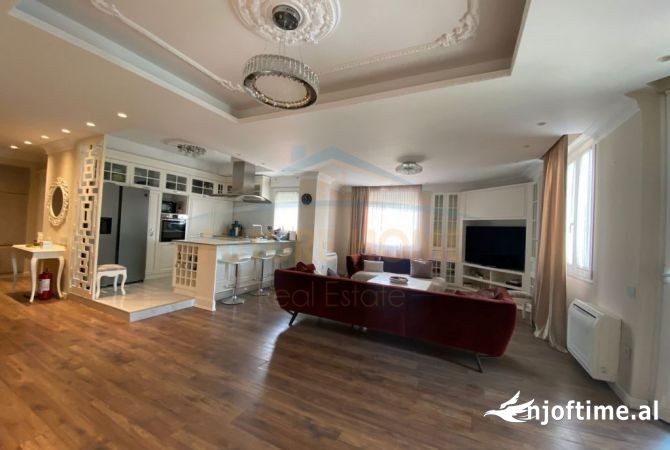 Shtepi ne shitje 3+1 ne Tirane - 561,000 Euro