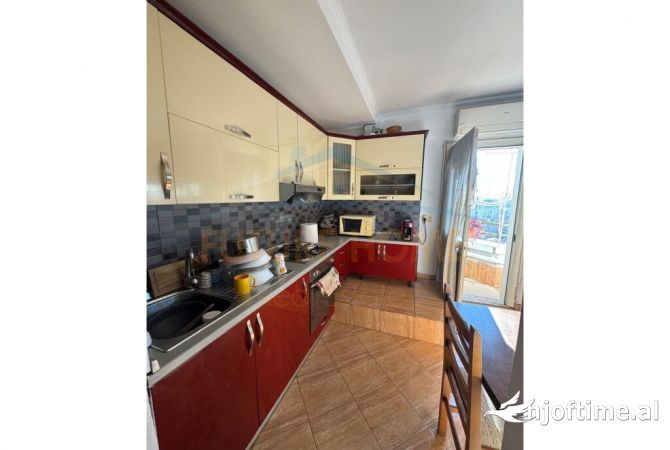 Shtepi ne shitje 1+1 ne Tirane - 103,000 Euro
