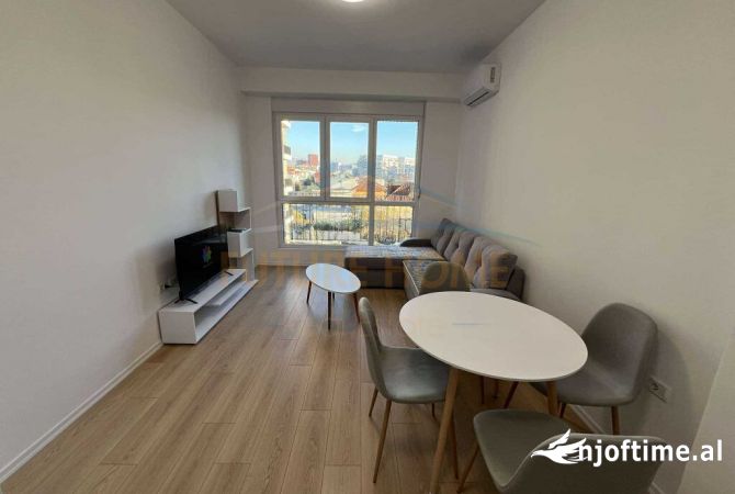 Shtepi me qera Apartament ne Tirane, 1+1, Mobilimi E mobiluar, Pagesa 600  Euro.