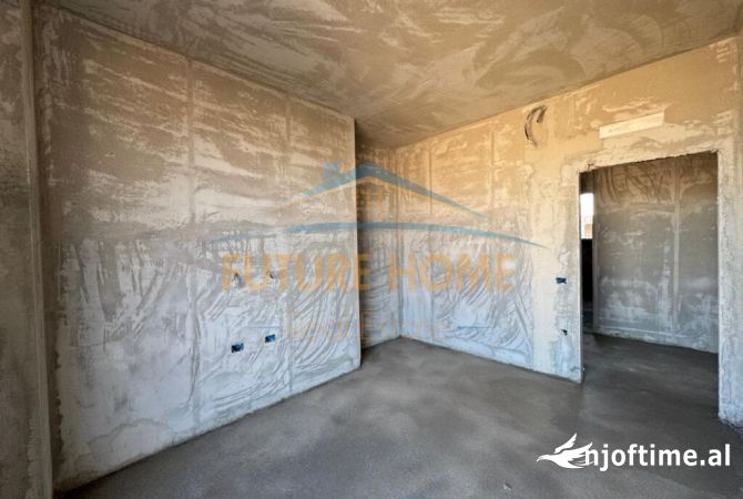 Shtepi ne shitje Apartament ne Tirane, 2+1, Mobilimi Bosh, pa mobiluar, Pagesa 340,000  Euro.