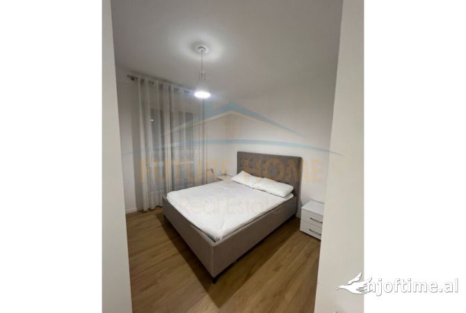 Shtepi me qera Apartament ne Tirane, 2+1, Mobilimi Bosh, pa mobiluar, Pagesa 650  Euro.