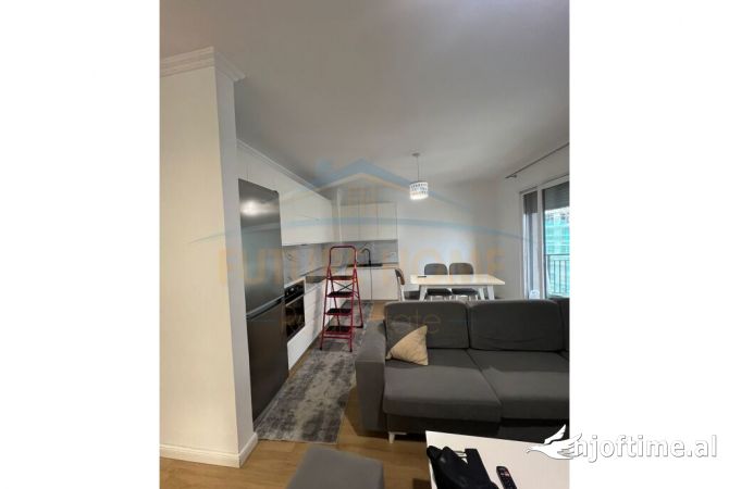 Shtepi me qera Apartament ne Tirane, 2+1, Mobilimi Bosh, pa mobiluar, Pagesa 650  Euro.