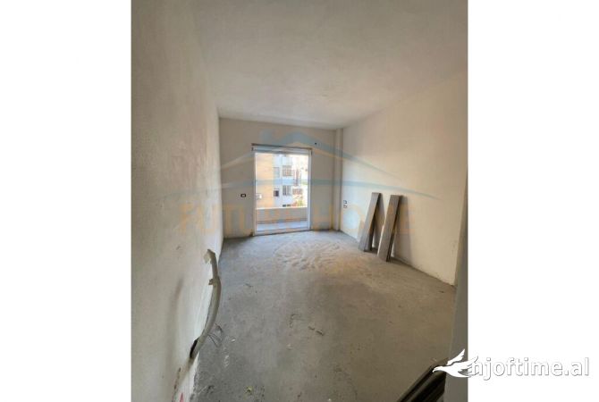 Shtepi ne shitje 2+1 ne Tirane - 282,000 Euro