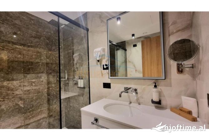 Ambient biznesi ne shitje 5+1 ne Tirane - 4,200,000 Euro